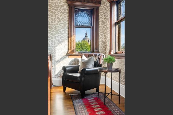 The New Victorian Mansion Bed & Breakfast Saint Paul Luaran gambar