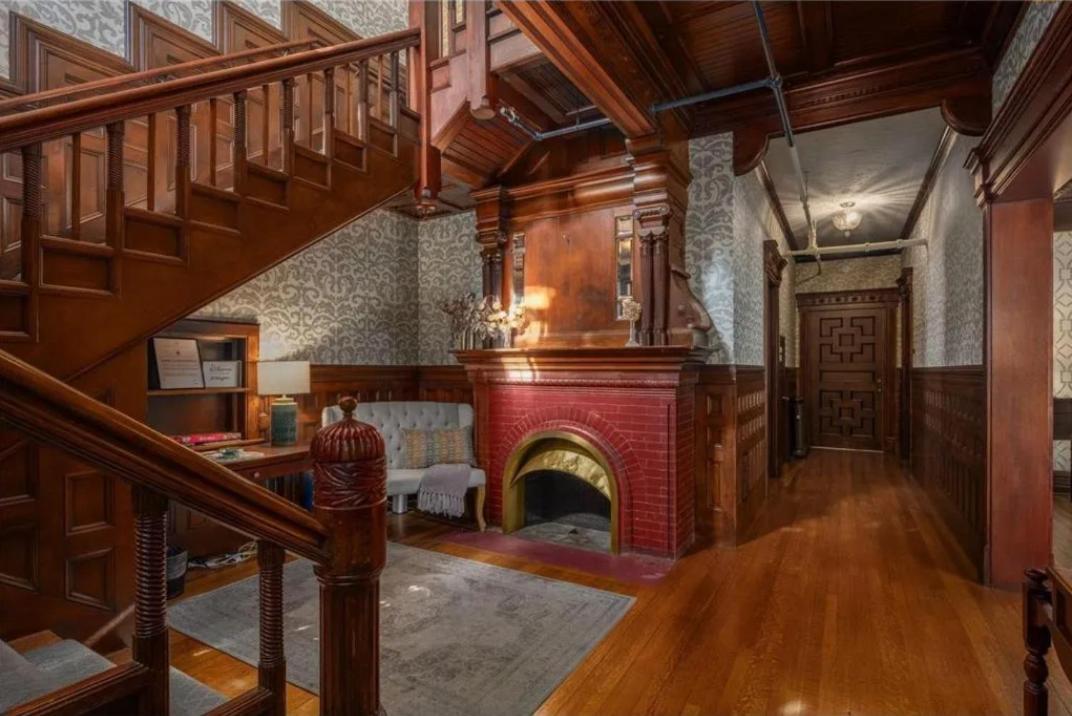 The New Victorian Mansion Bed & Breakfast Saint Paul Luaran gambar