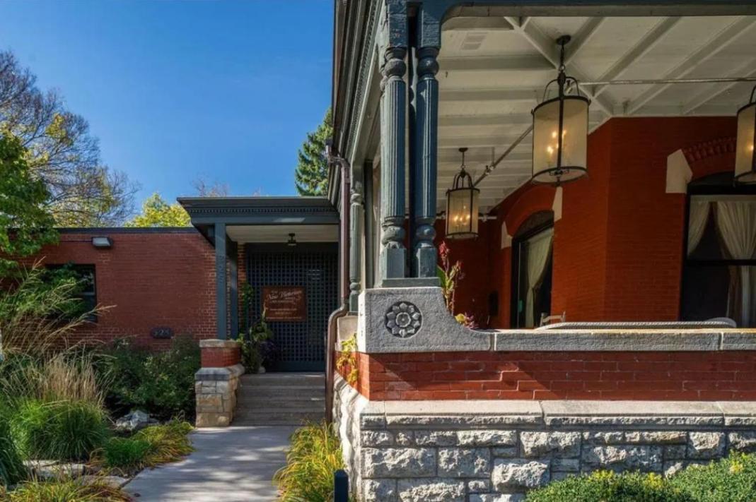 The New Victorian Mansion Bed & Breakfast Saint Paul Luaran gambar