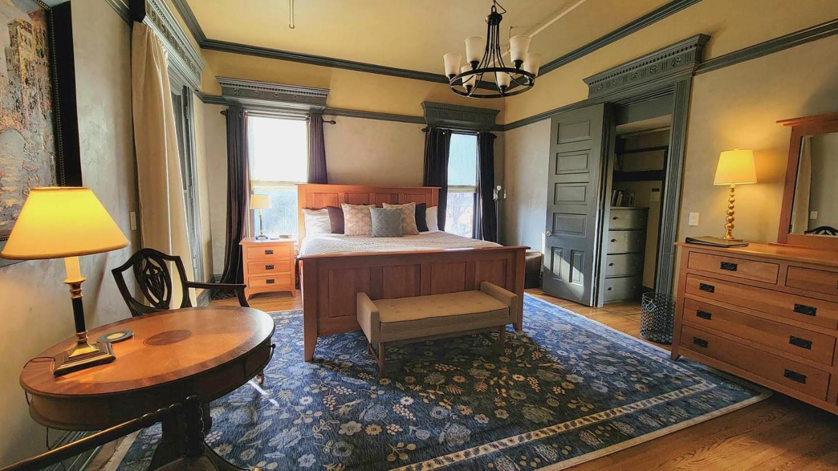 The New Victorian Mansion Bed & Breakfast Saint Paul Luaran gambar